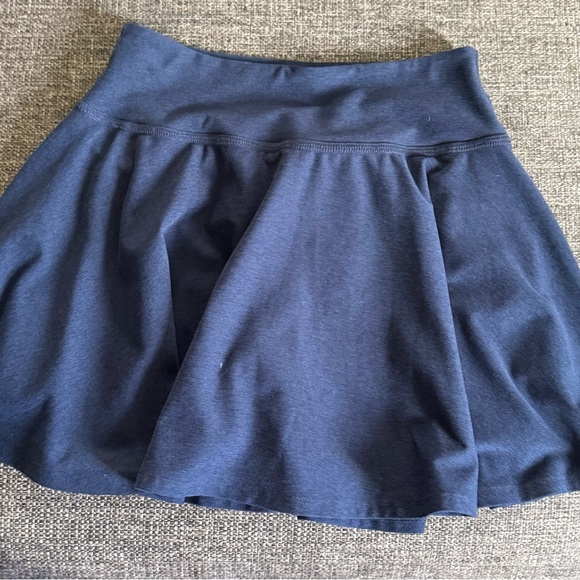 Beyond Yoga Spacedye Hot Shot Circle Skirt
Skort Sz S Built in Shorts w/pockets - Picture 3 of 5